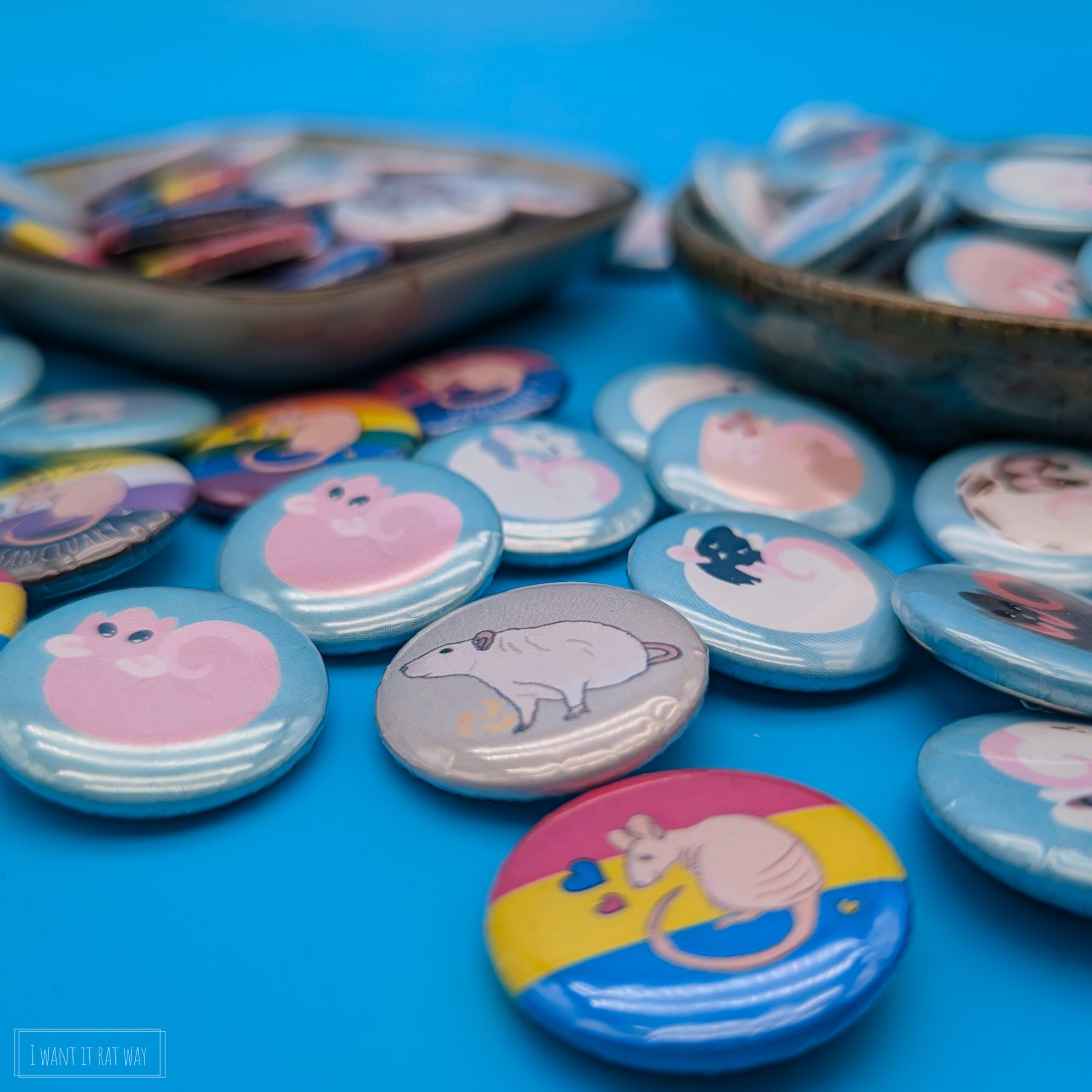 Rat Way Button Mystery 5-Pack - Image 3