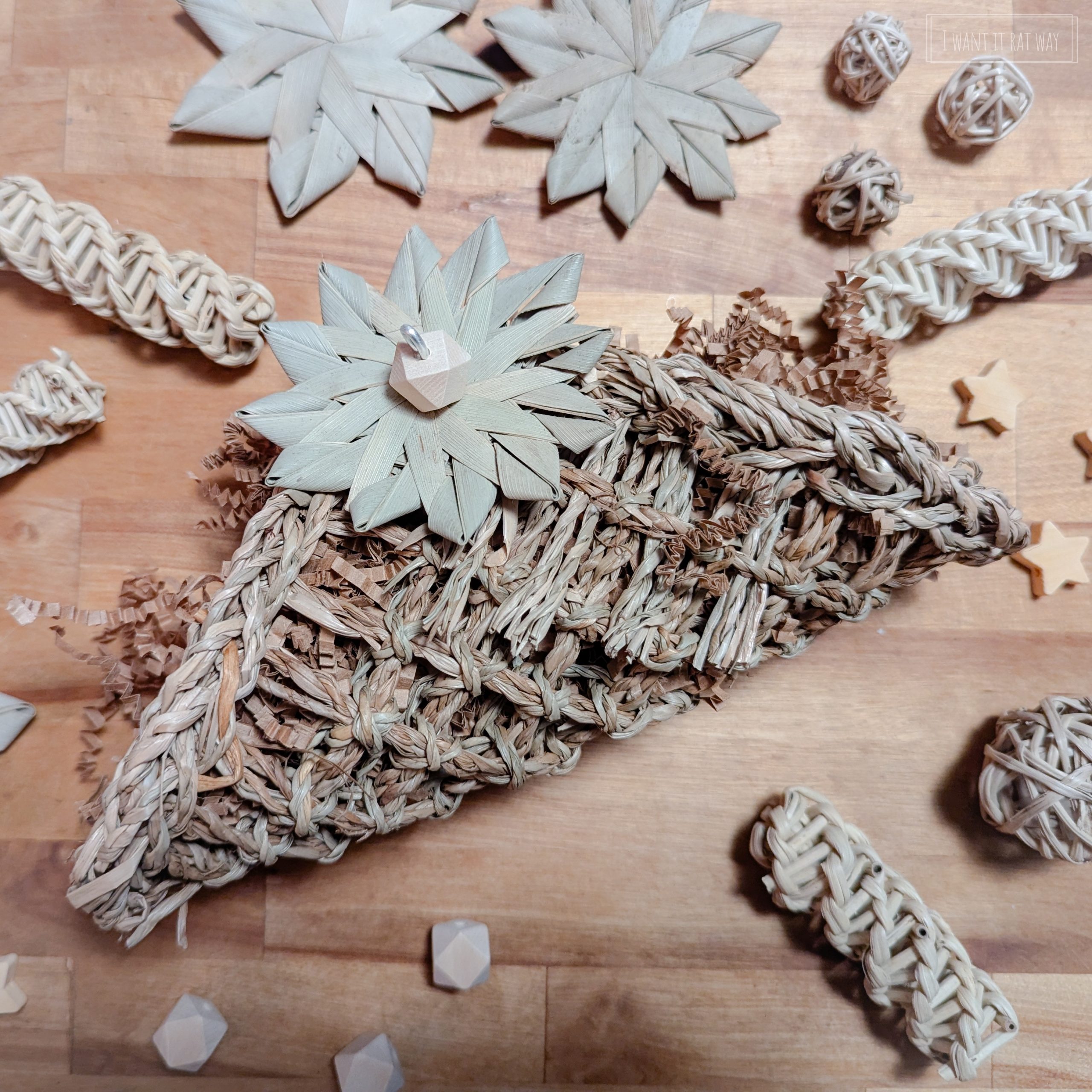 Sea Grass Mat Hanging Taco Toy